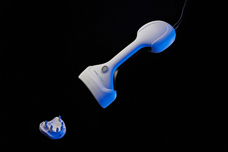 ClaroNav MicronMapper —  Модуль для точной имплантации и реставрации